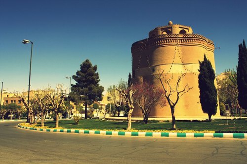 برج کبوتری مرداویج اصفهان